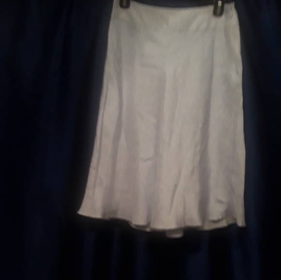 ANN TAYLOR Knee length  skirt. Lavender with white - Picture 1 of 5